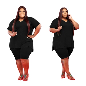 Ensemble 2 pièces tricoté pour femme : crop top et short, couleur unie, col roulé, sans manches, décontracté, sportswear, printemps-été, coupe classique - Product Image 1