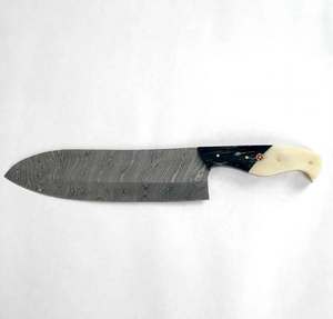Cuchillo de Cocina Artesanal de Acero de Damasco con Hoja Ancha y Mango Híbrido de Resina y Hueso para Rebanar - Product Image 6