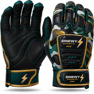 Gants de frappe SineWY Sports camouflage vert noir or en Spandex/Polyester avec support de poignet rembourré et fermeture à tirette droite à séchage rapide - Product Image 1