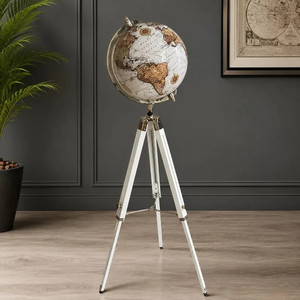 Globe terrestre vintage Marco Enterprises avec support trépied rotatif, hauteur 60 pouces, diamètre 12 pouces, en bois, design moderne - Product Image 2