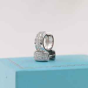 Pendientes Huggie de Moissanita con Corte Redondo, Dos Filas, Plata 925, Joyería Fina Romántica para Mujer, Regalo de Compromiso - Product Image 1