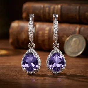 Boucles d'oreilles pendantes de luxe pour femme, en argent sterling 925, avec zircon naturel de 5 carats, taille poire, design artisanal haut de gamme - Product Image 2