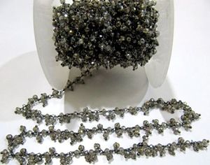 Cuentas de Labradorita Facetadas Mystic de 3-4 mm, Cadena de Racimo Grueso Envuelta en Alambre de Alta Calidad para la Fabricación de Joyas - Product Image 1