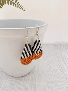 Pendientes de cuentas bordadas a mano de diseñador, accesorios de moda de lujo, étnicos, tradicionales y modernos, joyería para mujer - Product Image 2
