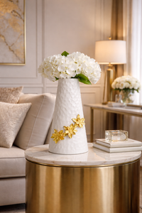 Florero de Metal Rústico de Lujo con Diseño de Estrella y Acabado con Recubrimiento en Polvo para Decoración Moderna del Hogar y Hoteles - Product Image 2