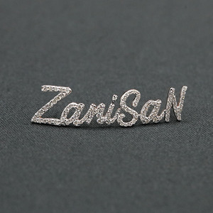 Colgante de Aleación Chapado en Oro con Diamantes Esmerilados de Alto Brillo, Estilo Hip Hop, Diseño Imperial - Product Image 1