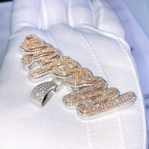 Pendentif personnalisé en moissanite VVS avec lettre cursive, en argent sterling 925, initiale, bijou de luxe certifié GCI IDGL, serti griffe - Product Image 2