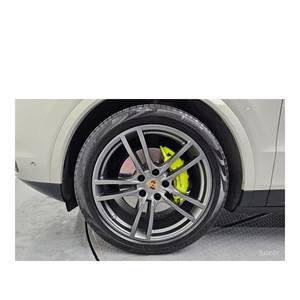 Porsche Cayenne 3.0 E-Hybrid Coupé 2024, 38 598 km, Boîte Automatique, Sièges en Cuir, Volant à Gauche, Caméra Arrière - Product Image 5