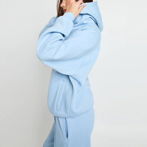 Nuevos Conjuntos Deportivos de Invierno de Alta Calidad con Capucha y Manga Larga para Mujer, Conjuntos Deportivos de 2 Piezas Personalizados de Venta Caliente - Product Image 6