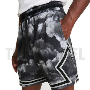 กางเกงขาสั้นกีฬาผู้ชายผ้าตาข่าย กางเกงวิ่งเทรนด์ฮิปฮอป กางเกงขาสั้นลำลองสตรีทแวร์ผ้าตาข่าย - Product Image 5