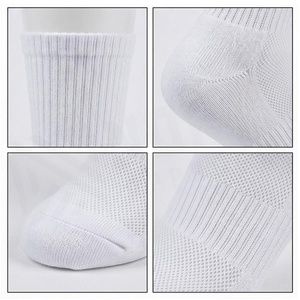 Chaussettes courtes blanches North Approach en coton respirant pour adultes – Idéales pour la course estivale - Product Image 4