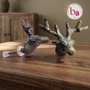 Poignées et Boutons de Meuble Modernes en Laiton et Fonte, Motif Renne, Écologiques, pour Chambre, Cuisine, Salle de Bain, Salon, Commodes et Armoires - Product Image 1