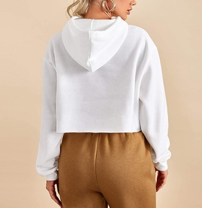 Manufacturing Customizable Color Logo All Seasons Easy Women Crop Top Hoodie Full Zip Cotton 100% Fleece Women Crop Top Hoodies - Product Image 2