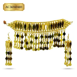Ensemble de bijoux arabes élégants et mignons ALANKEKEET CREATIONS, boucles d'oreilles plaquées or 18 carats, collier ras du cou en laiton micro-incrusté avec chaîne à maillons - Product Image 1