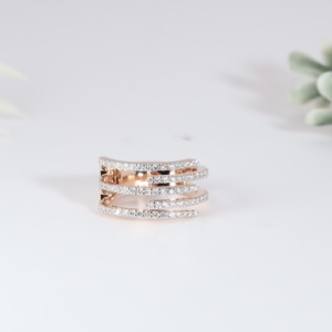 Bague de fiançailles en or rose multi-rangs de diamants, classique, à cinq niveaux, manchette ouverte, bande large fendue, bijou fantaisie pour femme - Product Image 1