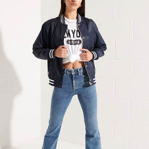 Chaqueta Varsity para Mujer con Estilo Deportivo y Ajuste Cómodo, Moda Diaria con Estilo Varsity Clásico - Product Image 4