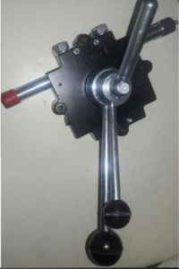 Unidad de control mezcladora de tránsito para maquinaria de construcción con mecanismo de palanca eficiente - Product Image 2