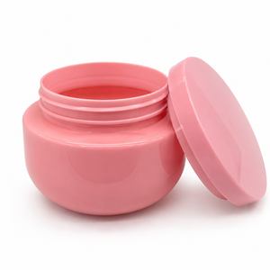 กระปุกครีมเครื่องสำอางทรงกลม พลาสติก PET 120 มล. สีชมพู ปากกว้าง ฝาเกลียว บรรจุภัณฑ์สำหรับผลิตภัณฑ์ดูแลผิว โรงงานเวียดนาม รับออกแบบตามสั่ง - Product Image 3