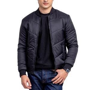 Chaquetas acolchadas sólidas de corte regular con cuello acanalado para hombre - Product Image 1