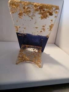 Support de téléphone en résine époxy fait main, support de bureau moderne décoratif pour smartphone, pour bureau et maison - Craftera Exports - Product Image 2