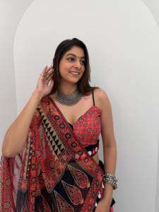 Indian Women's <b>Red</b> <b>Black</b> Printed Lehenga Choli Set Traditional <b>Wedding</b> Wear Floor-Length Polyester <b>Dress</b> Stretchable Loose Fit - Product Image 5