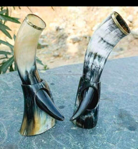 Soporte para Cuerno Vikingo Hecho a Mano de Primera Calidad – Cuerno Natural para Festivales, Cosplay y Reenactaciones Históricas - Product Image 2