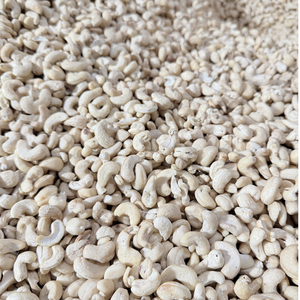 Fournisseur de confiance au Vietnam, noix de cajou en gros, noix de cajou W180 W240 Santigo exportées vers l'Asie, l'UE, le Moyen-Orient - Product Image 1