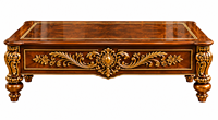 Majestätisches Maharaja-Stil Wohnzimmer-Sofa-Set Traditionelles Gepolstertes Massivholz-Sofa-Set mit Geschnitztem Design und Geknöpfter Rückenlehne USA