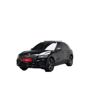 Genesis GV70 2.5T 2024, Gasolina, 2WD, con Caja de Cambios Automática, Asientos de Cuero, Cámara Trasera, 26,965 km, Volante a la Izquierda - Product Image 1