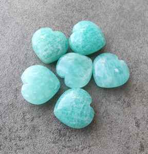 อะเมโซไนต์ธรรมชาติรูปหัวใจทรงบริโอเล็ตแบบคาโบชอง ขนาดมาตรฐาน ขายส่ง อัญมณีหลวม คริสตัลบำบัด - Product Image 2