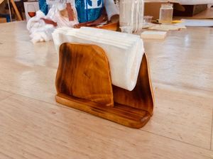 Abdul Royal World Export - Porta pañuelos de madera vintage hecho a mano con diseño vertical para mesas de comedor en el hogar - Product Image 2