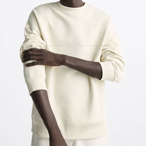 Sudadera Oversize para Hombre al por Mayor con Hombros Caídos, Personalizable con Logotipo, Cuello Redondo, de Algodón y Forro Polar - Product Image 3