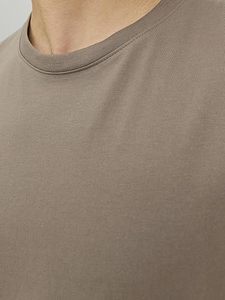 Fabricante de Camisetas de Algodón Blancas OEM, Camiseta Básica de Algodón Suave Premium, Camiseta Oversize con Hombros Caídos, Unisex - Product Image 5