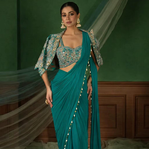 ผ้าไหมเครปสำเร็จรูปพร้อมสวมใส่ พร้อมเสื้อปักเลื่อมเต็มตัวและแจ็คเก็ต สำหรับผู้ค้าปลีกและผู้จัดจำหน่ายเสื้อผ้าชาติพันธุ์รายใหญ่ - Product Image 1