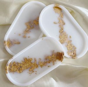 <b>Clear</b> <b>Resin</b> Modern Gold-Plated Decorative Oval Serving Platter with Gold Leaf Pattern for Drinks Snacks Candles Organizer - Product Image 4