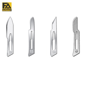 Lames de scalpel chirurgical personnalisées 13 15 15A 17 pour la chirurgie générale, instrument manuel certifié CE Classe I - Product Image 1