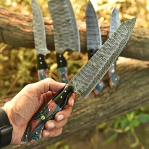 Juego de cuchillos de acero de Damasco hechos a mano, 5 piezas, mango de resina, hoja pulida, cuchillos de chef afilados para supervivencia y uso general de A&M Enterprises - Product Image 4