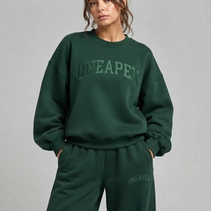 Conjunto Deportivo Oversize Verde Oscuro para Mujer, Sudadera de Cuello Redondo y Pantalones Jogger de Pierna Ancha, Ropa Deportiva Casual de Dos Piezas - Product Image 3