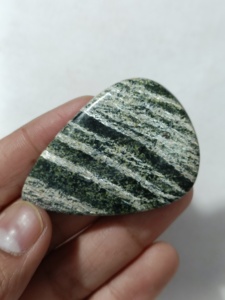 Opale verte suisse 100 % naturelle de qualité export exclusive, magnifique pierre précieuse en vrac pour la fabrication de bijoux, accessoires de bricolage, vente en gros - Product Image 4