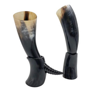 Mug en corne de Viking fait main, style animalier, portable, de qualité supérieure avec base en bois, best-seller à prix abordable - Product Image 1