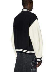 เสื้อแจ็คเก็ตหนังปักลายตัวอักษร Varsity คุณภาพสูง - Product Image 3