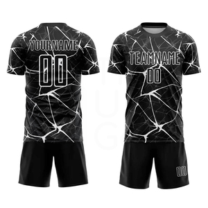 ชุดเสื้อฟุตบอลแบบซับลิเมชั่นสั่งทำพิเศษสำหรับผู้ชาย สีดำขาว ลายแตก คอวี ระบายเหงื่อได้ดี เหมาะกับทุกฤดูกาล ชุดทีม - Product Image 5