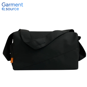 Sac de sport exclusif-Fournit une forme élégante avec un sac de sport élégant pour les voyages de week-end-From Vietnam Factory - Product Image 2