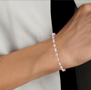 Pulsera de Oro Rosa de 9K Premium con Diamantes de Corte Geométrico Creados en Laboratorio, 6.32 CTW - Product Image 1