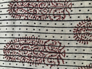 ผ้าฝ้ายพิมพ์ลายบล็อกด้วยมือขายส่ง |   ผ้าฝ้ายอินเดียพิมพ์ลายเพสลีย์สีแดงลายบุตะ |   ตลาดขายส่งเจียปุร์ - Product Image 2