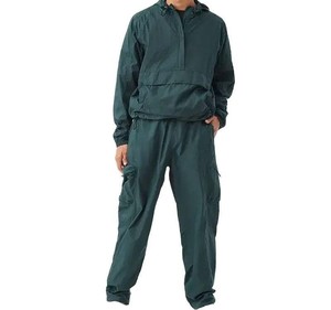 Survêtement d'hiver uni léger à capuche avec cordon de serrage coupe-vent pour hommes – Vente en gros - Product Image 6