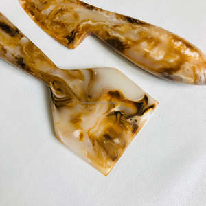 Juego de cuchillos de queso hechos a mano de diseño moderno, cubiertos de resina de melocotón inoxidable de lujo, accesorio elegante para herramientas de queso - Product Image 4