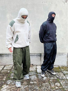 Trouvez des sweats à capuche similaires en coton molletonné, surdimensionnés, unis, de haute qualité, pour hommes et femmes. - Product Image 5