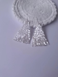 Boucles d'oreilles perlées, bijoux au design tendance et chic, finition lisse, vente en gros directe usine - Product Image 2