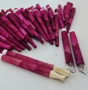 Conos de Rosa de Palma Multicolores Amarillo Rojo, Puntas de Madera y Vidrio de Lujo, Paquete Personalizado, Proveedor a Granel de EE. UU. e India, Hecho a Mano - Product Image 5